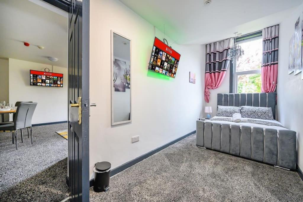 -F5Gh- For Relaxed & Cosy Stay, Free Parking, Wifi Лідс Екстер'єр фото
